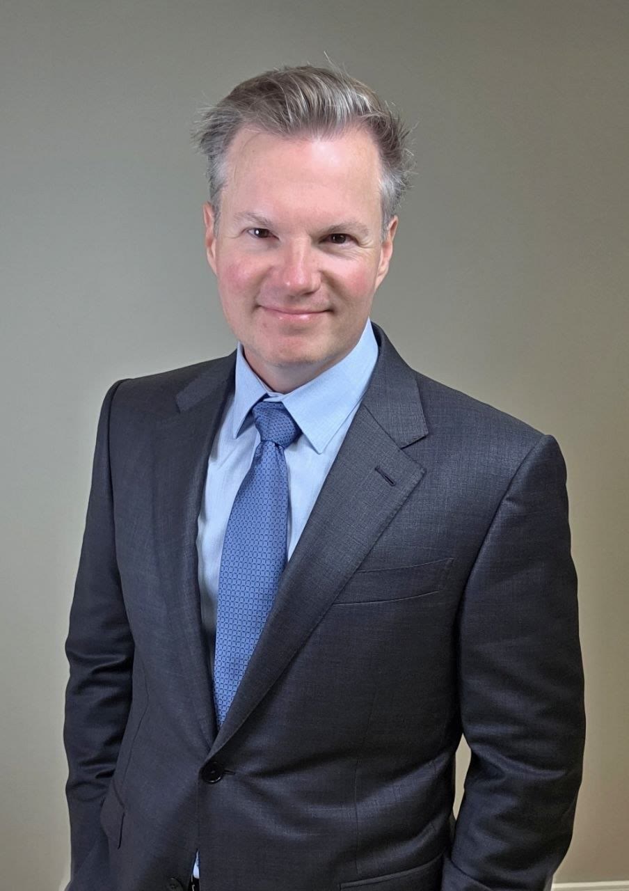 Dr. Alexandre Peruzzo